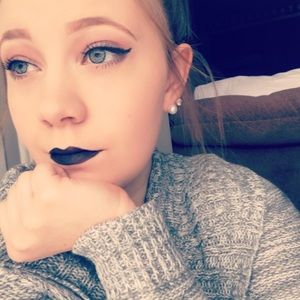 Meet your Posher, Deanna